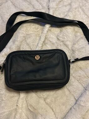 lululemon athletica Black Crossbody Bag with Gold Logo